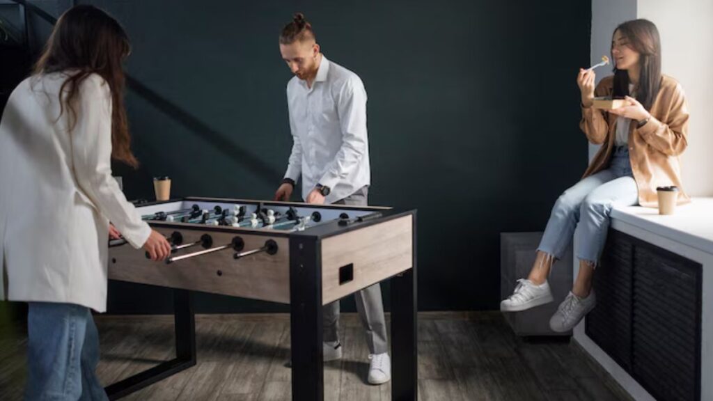 Score808: A Digital Locker Room for Soccer Players and Fans