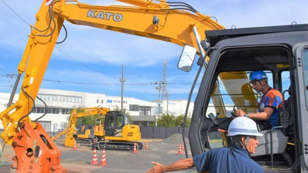 Excavator Training Course