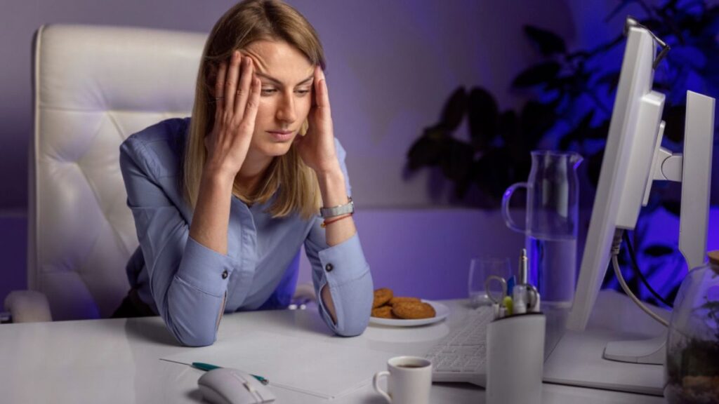 Digital Burnout and Self-Medication in Knowledge Workers